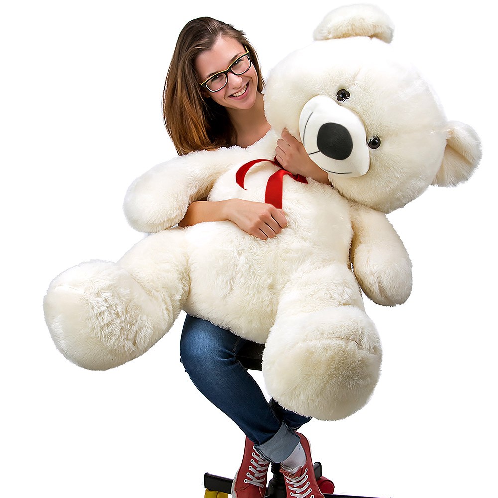 Obr. 3: Plyšový medvěd XXL v bílé barvě pro přítelkyni
